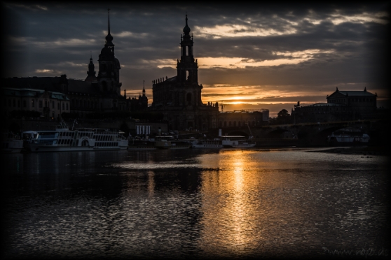 Elbe in Gold  -  Noyvo Fotografie Dresden